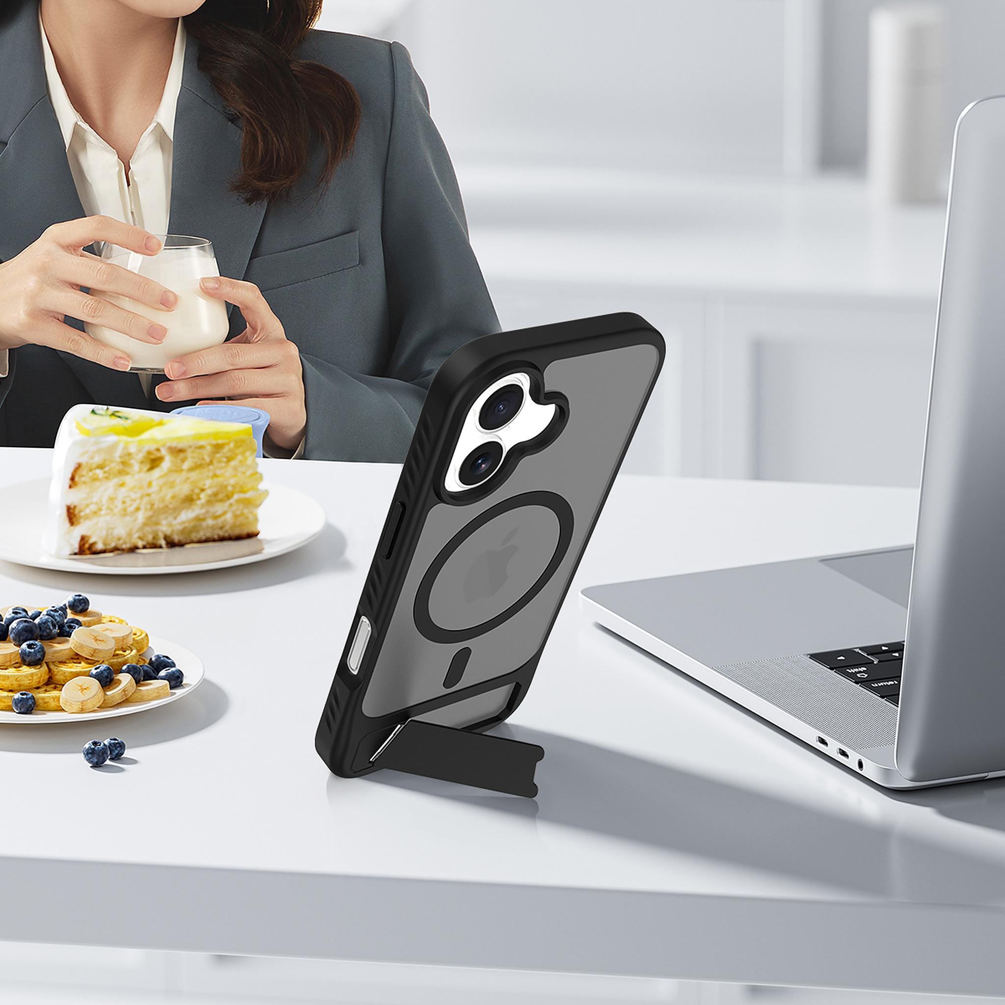 SendaFit Matte 45° Kickstand Case for iPhone 17 detail 28